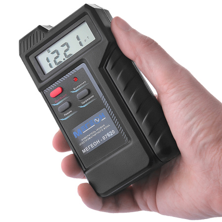 Измеритель уровня электромагнитного фона МЕГЕОН 07620 купить по низкой цене | МАКСПРОФИТ